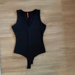 SPANX Black Sleeveless Bodysuit